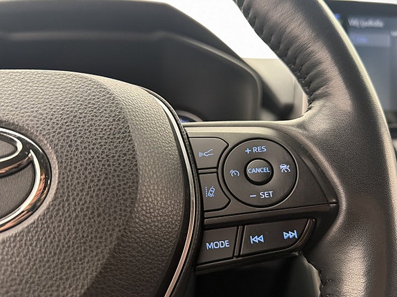 Toyota RAV4 19 of 30