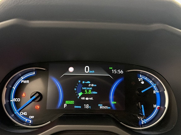 Toyota RAV4 18 of 30