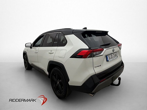 Toyota RAV4 6 of 30