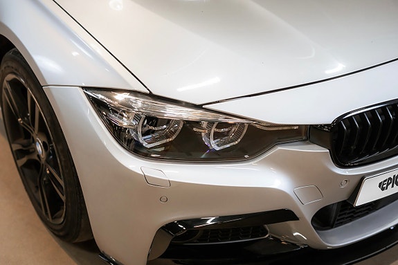 BMW 330e 9 of 28