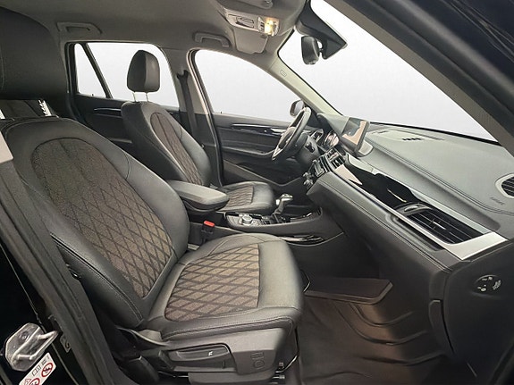 BMW X1 25 of 30