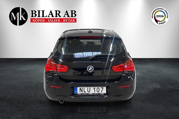 BMW 116d 8 of 15