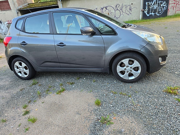 Kia Venga 5 of 9
