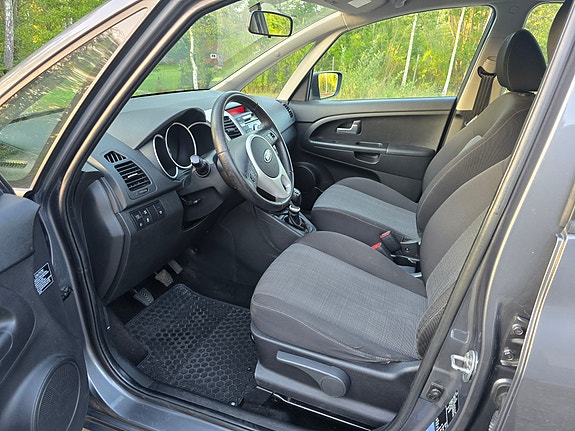 Kia Venga 6 of 9