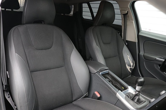 Volvo V60 13 of 15