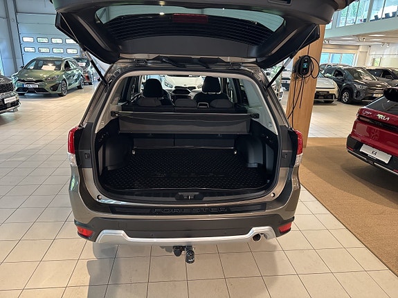 Subaru Forester 14 of 23
