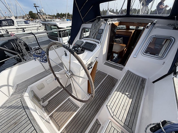 Nauticat 321 7 of 24