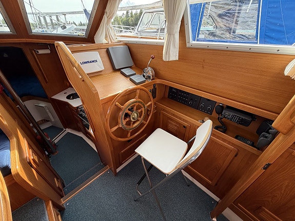 Nauticat 321 11 of 24