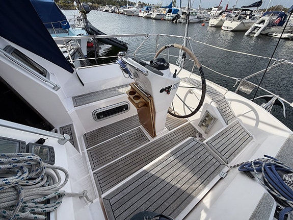 Nauticat 321 8 of 24