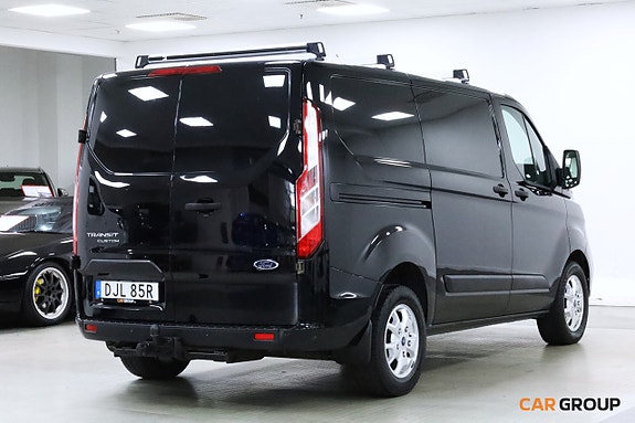 Ford Transit Custom 6 of 16