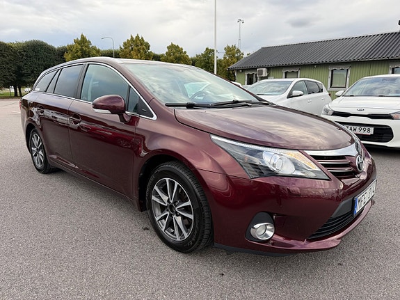 Toyota Avensis 7 of 22