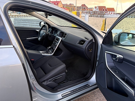 Volvo V60 10 of 10
