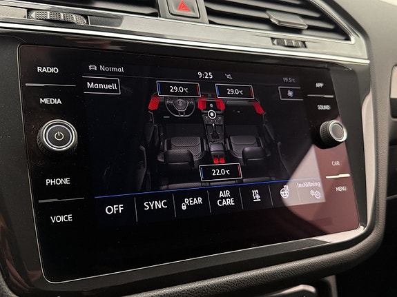 Volkswagen Tiguan Allspace 21 of 30