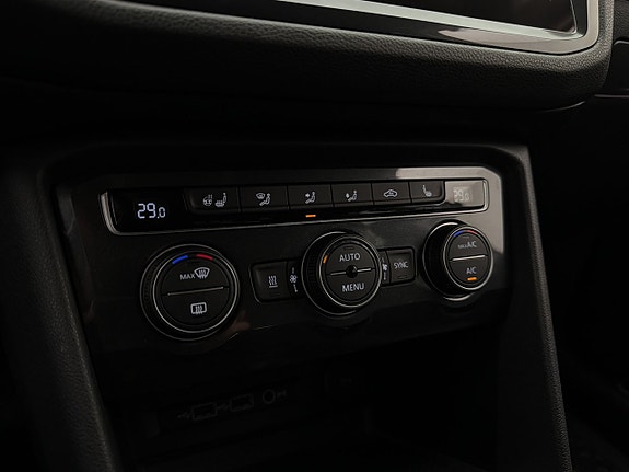 Volkswagen Tiguan Allspace 22 of 30