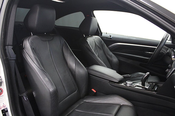 BMW 428i 16 of 28
