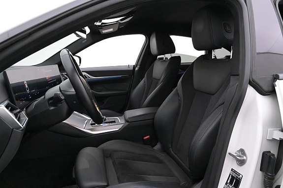 BMW i4 11 of 27
