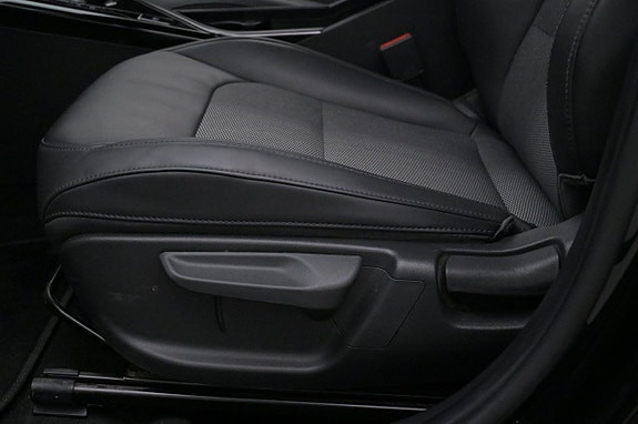 Kia Niro 10 of 27
