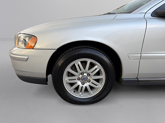Volvo S60 3 of 14