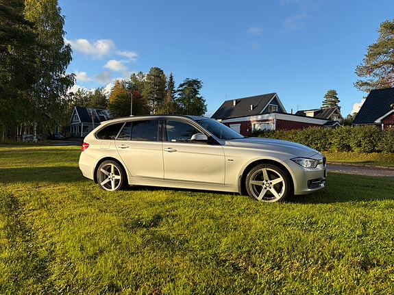 BMW 320d 4 of 6