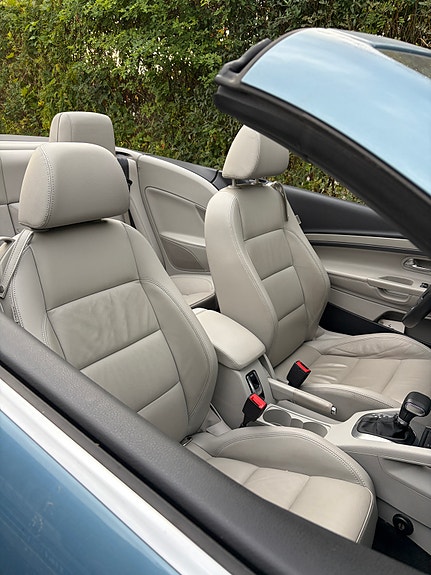 Volkswagen Eos 5 of 9
