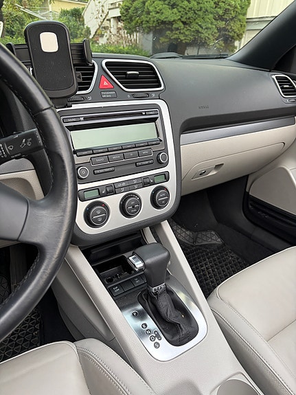 Volkswagen Eos 6 of 9