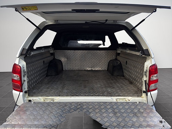 Mitsubishi L200 18 of 18