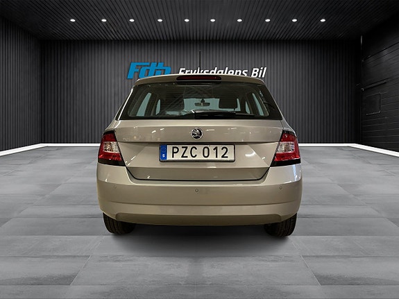 Skoda Fabia 4 of 16