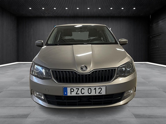Skoda Fabia 8 of 16