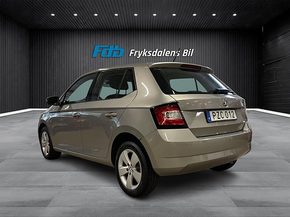 Skoda Fabia 3 of 16