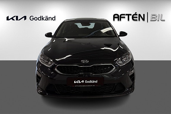 Kia Ceed 3 of 18