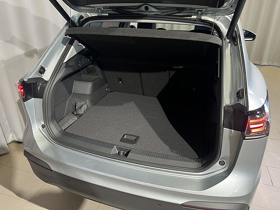 Volkswagen Tiguan 10 of 17
