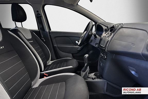 Dacia Logan 13 of 18