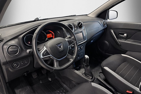 Dacia Logan 15 of 18
