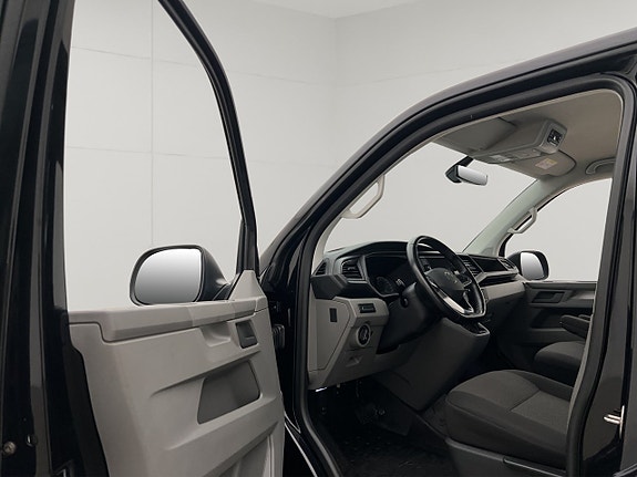 Volkswagen Transporter 14 of 30