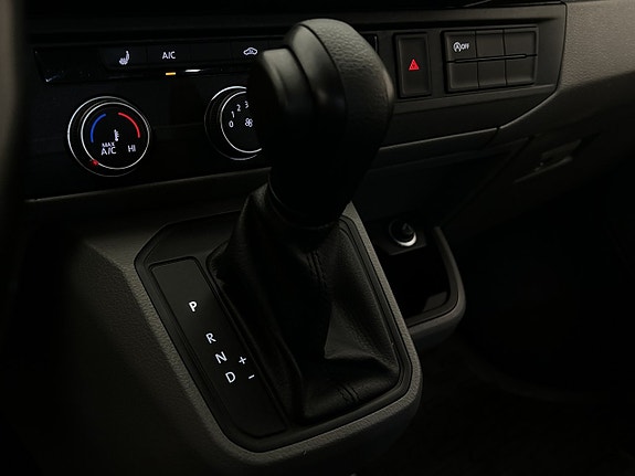 Volkswagen Transporter 24 of 30