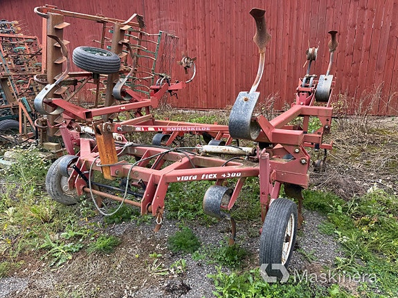 Kultivator Kongskilde Vibro flex 4300