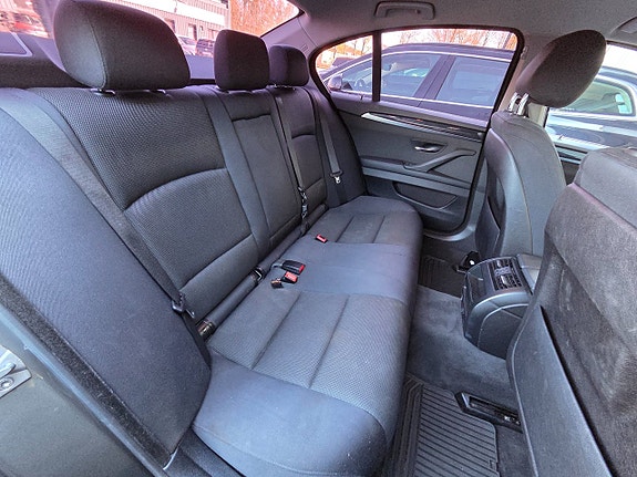BMW 520d 10 of 11