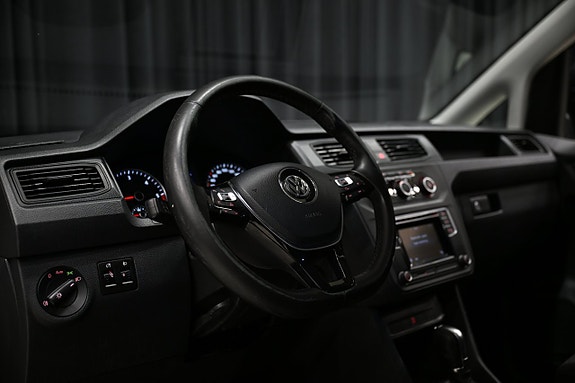 Volkswagen Caddy Maxi 17 of 29