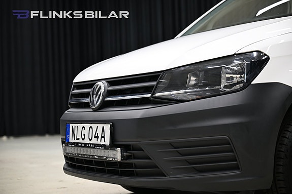 Volkswagen Caddy Maxi 16 of 29