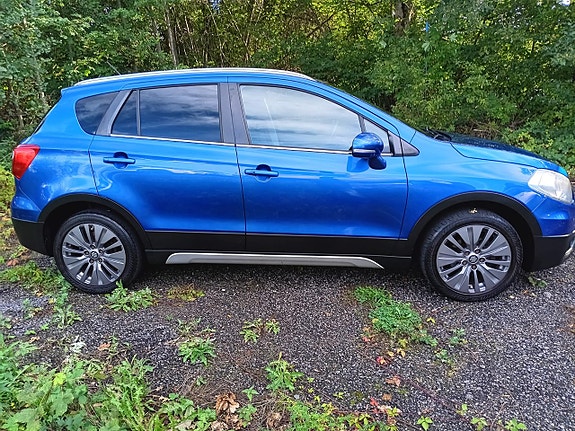 Suzuki SX4 3 of 21