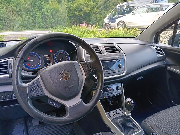Suzuki SX4 13 of 21