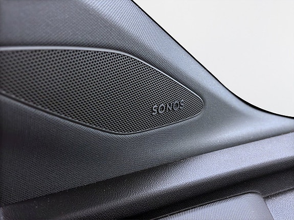 Audi Q4 e-tron 14 of 18