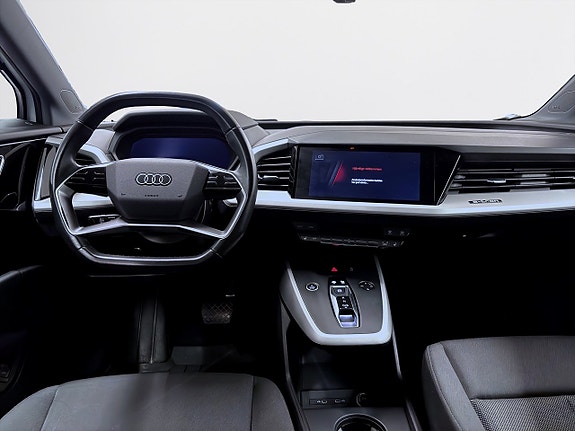 Audi Q4 e-tron 11 of 18