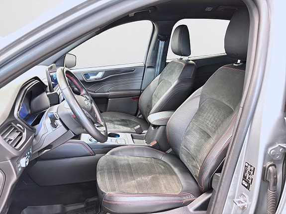 Ford Kuga 7 of 18