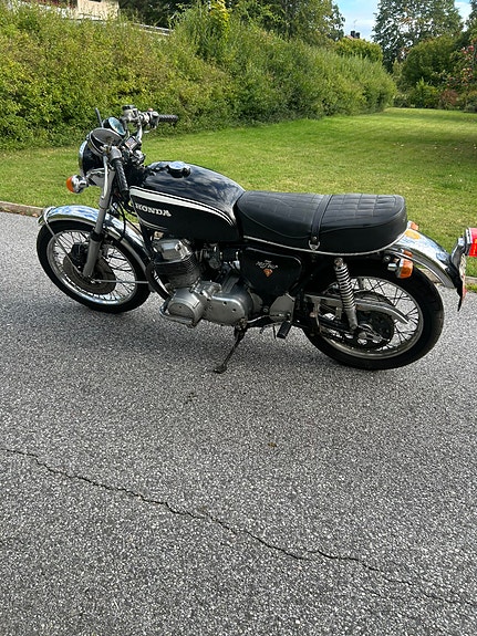 Honda CB 750 K1 18 of 21