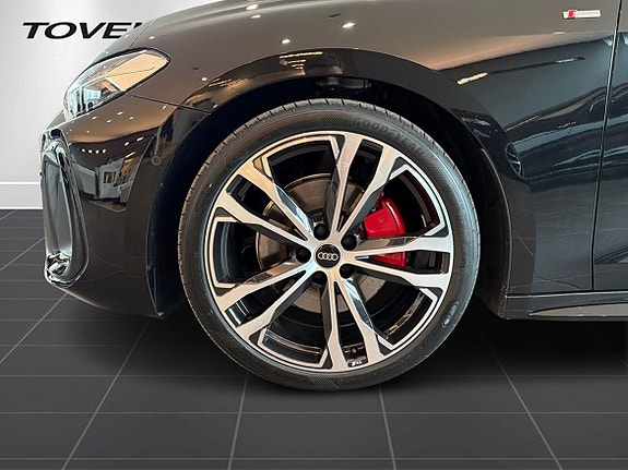 Audi A5 9 of 26