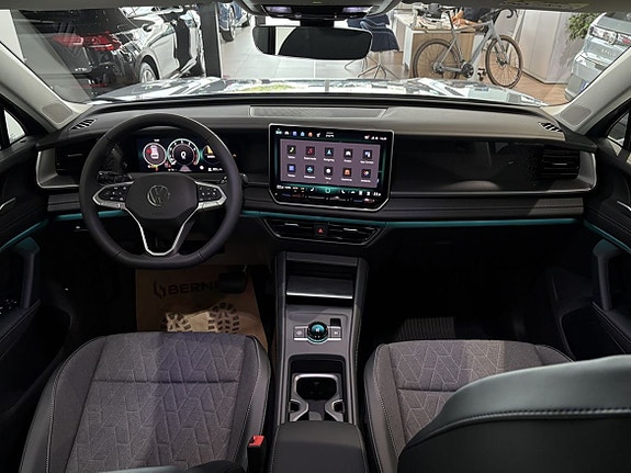 Volkswagen Tayron 2 of 16