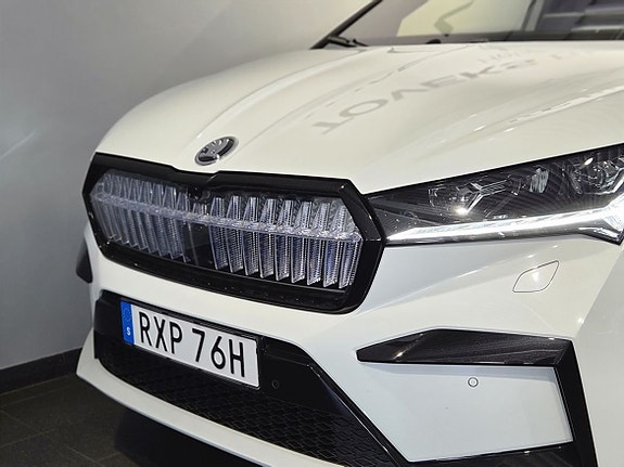Skoda Enyaq 3 of 27