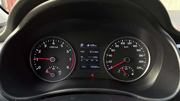 Kia Stonic 25 of 25