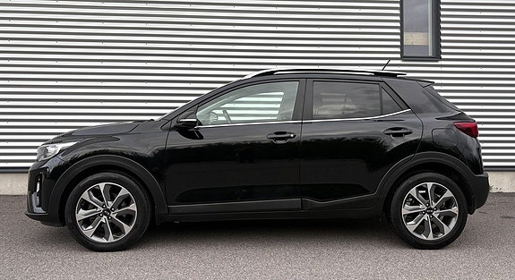 Kia Stonic 3 of 25